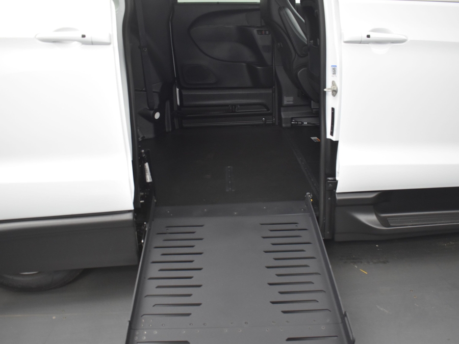 New 2025 Chrysler Voyager LX w MID ROW SEAT - BraunAbility Commercial Side Entry Fold Out Manual Ramp