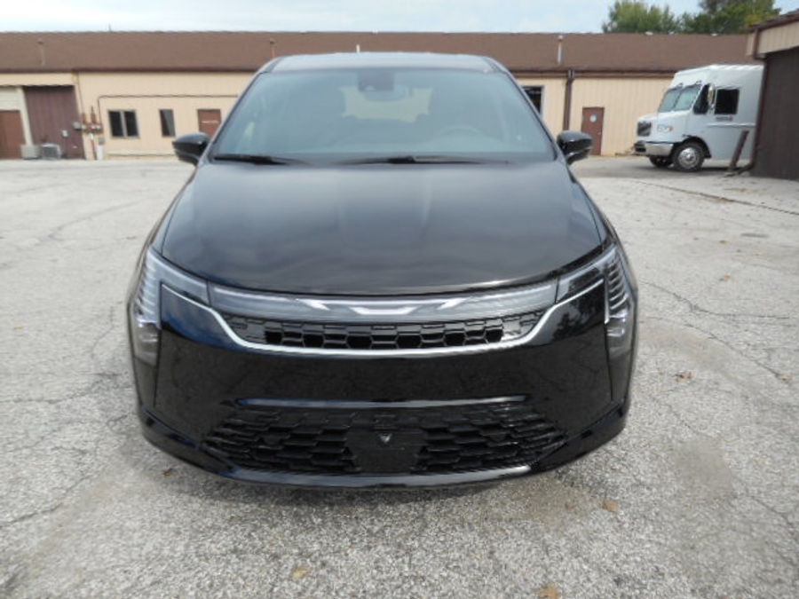 Black Chrysler Pacifica with Rear Entry Manual Fold Out ramp