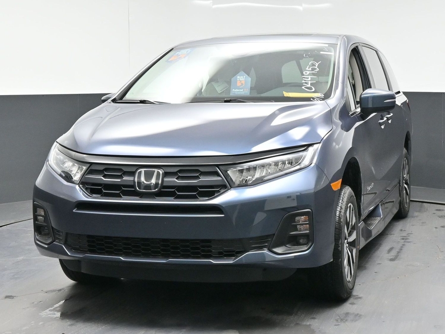 Blue Honda Odyssey image number 1