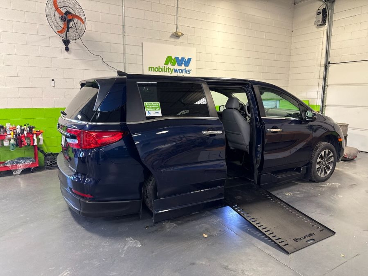 2021 HONDA ODYSSEY - Image 2