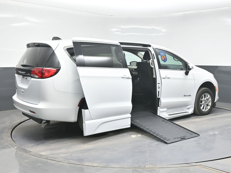 Used 2023 Chrysler Voyager LX - BraunAbility Side Entry Entry In Floor Automatic Ramp