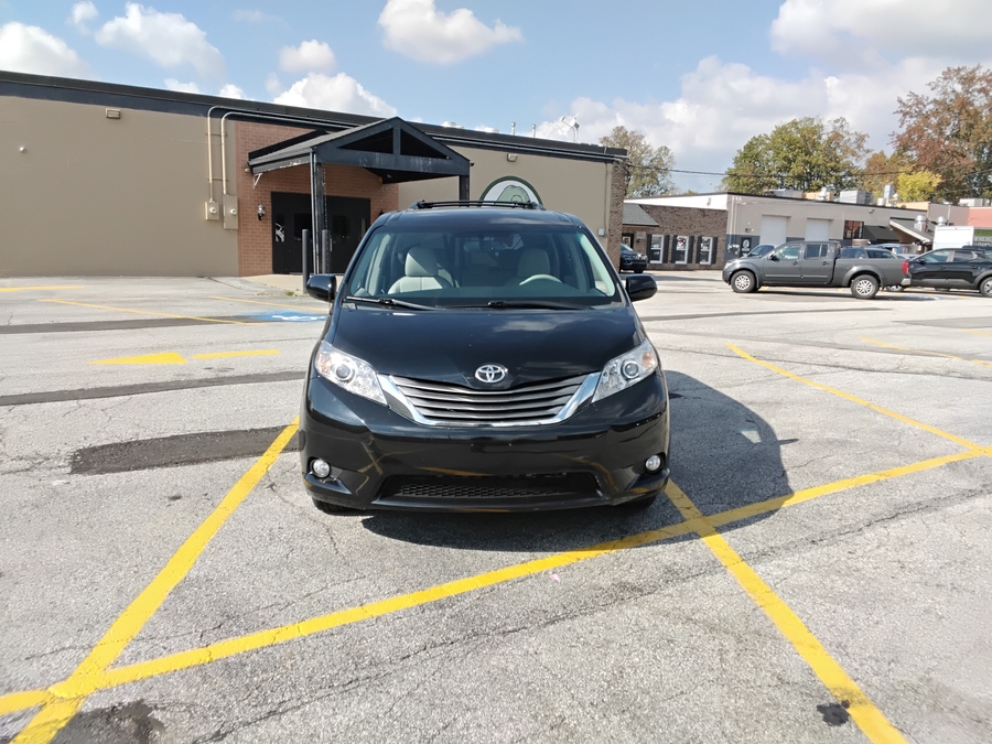 2011 Toyota Sienna