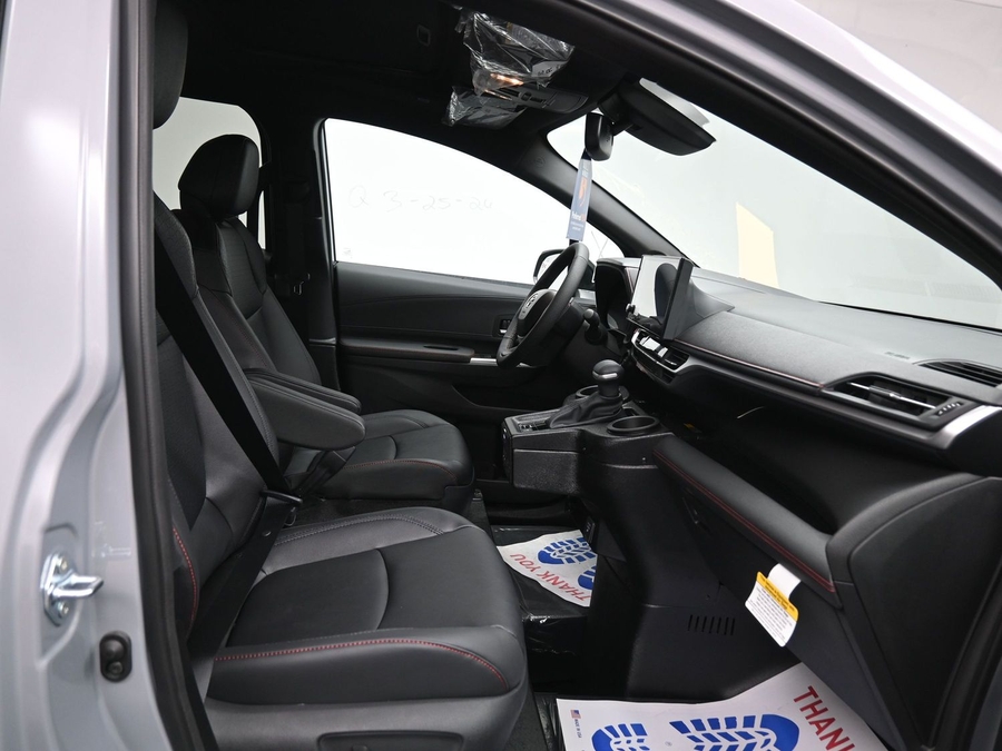 New 2026 Toyota Sienna Hybrid XSE Sport - BraunAbility Side Entry In Floor Automatic Ramp