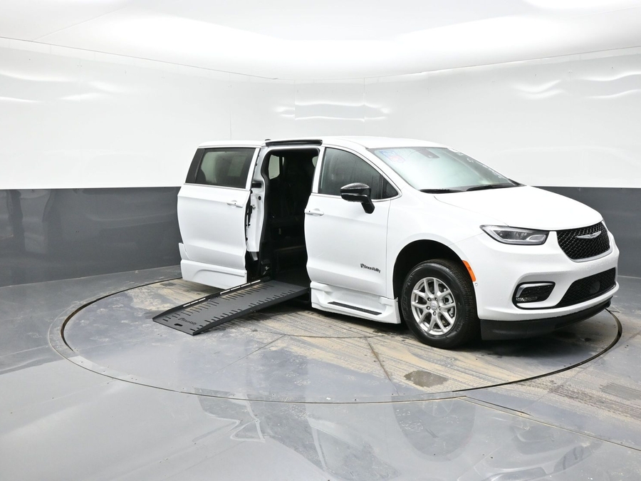 White Chrysler Pacifica with Side Entry Automatic Fold Out ramp