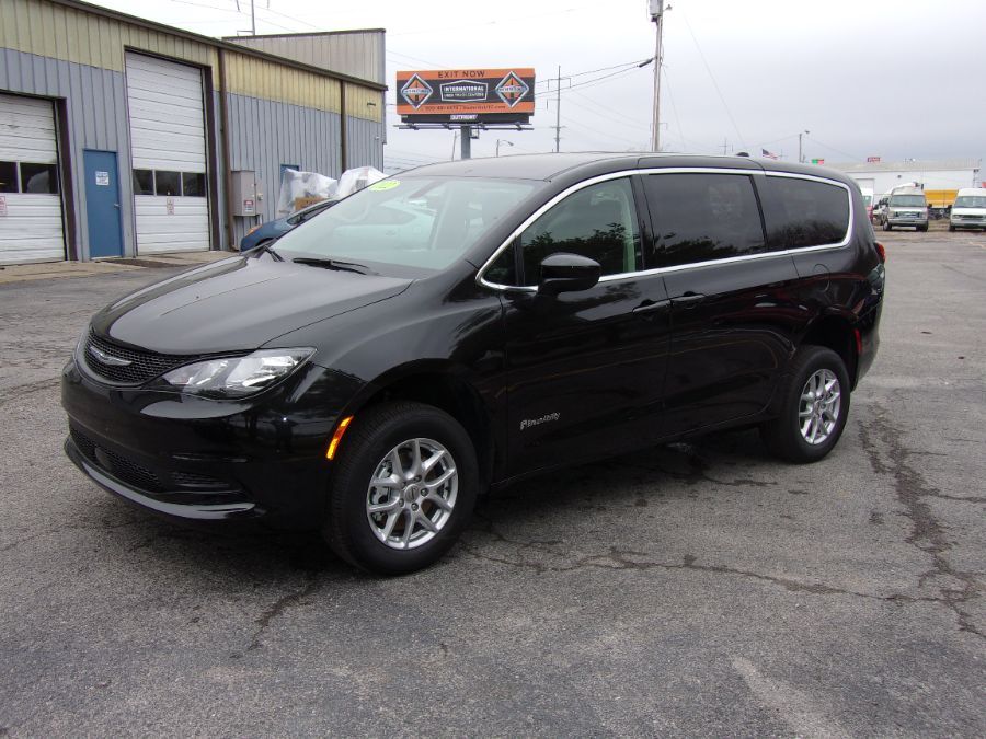 2022 CHRYSLER VOYAGER - Image 3