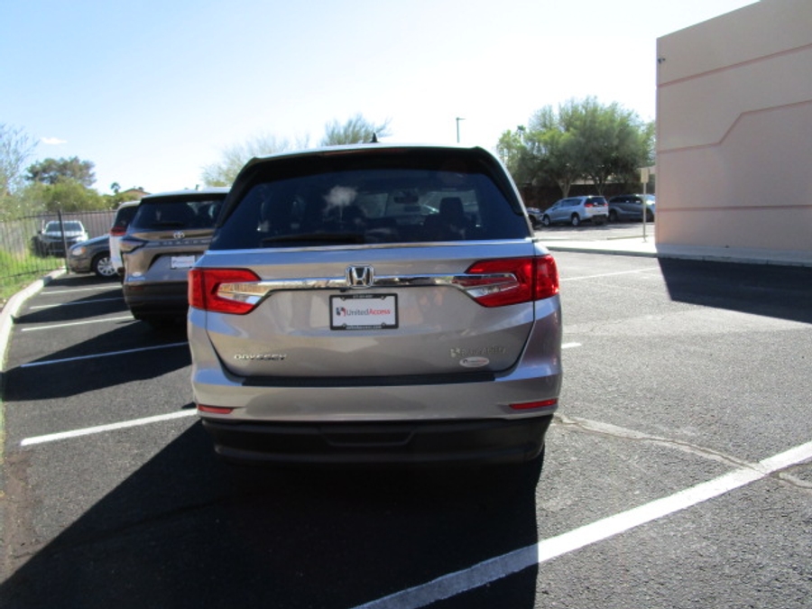 Used 2019 Honda Odyssey EX-L - BraunAbility Side Entry Entry In Floor Automatic Ramp