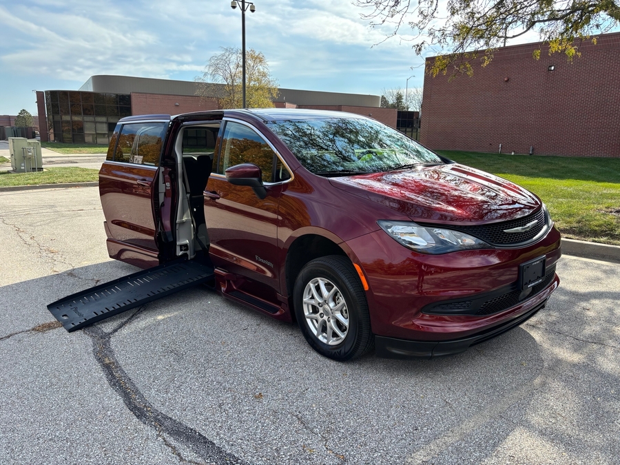 Used 2023 Chrysler Voyager LX - BraunAbility Side Entry Entry Fold Out Automatic Ramp