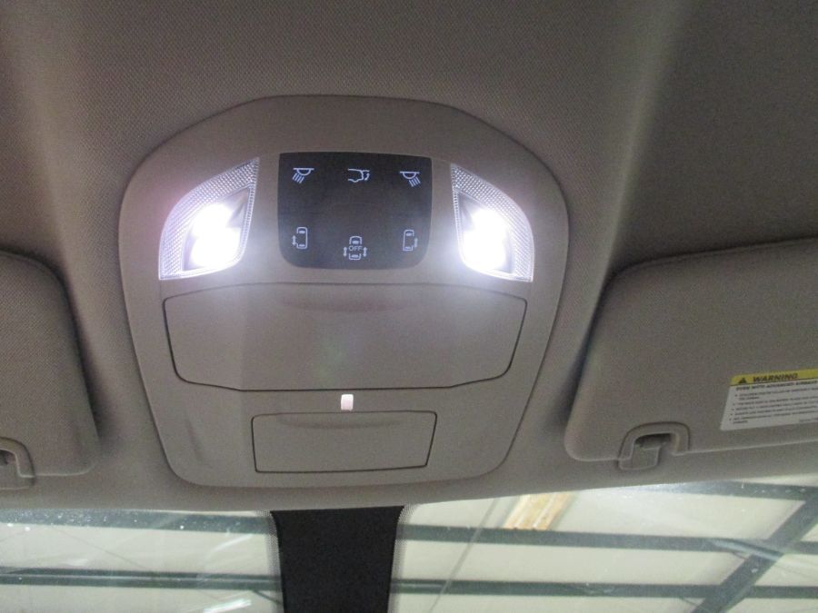 2022 CHRYSLER VOYAGER - Image 19