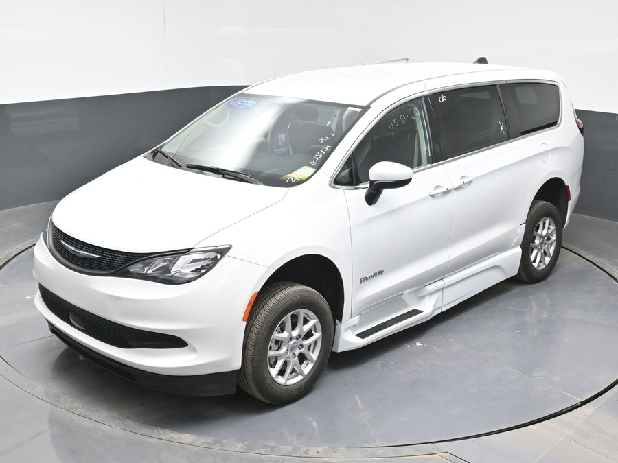 Used 2023 Chrysler Voyager LX - BraunAbility Side Entry Entry In Floor Automatic Ramp