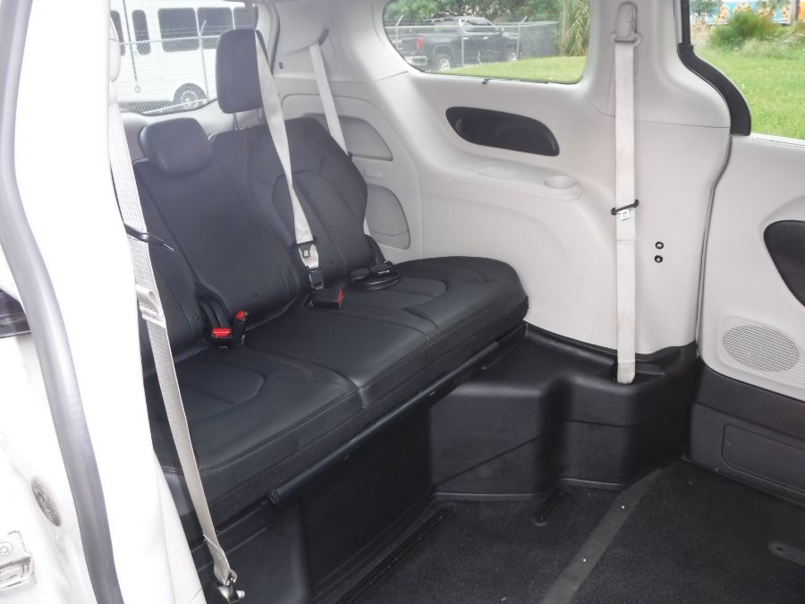 Blanco Chrysler Pacifica número de imagen 17