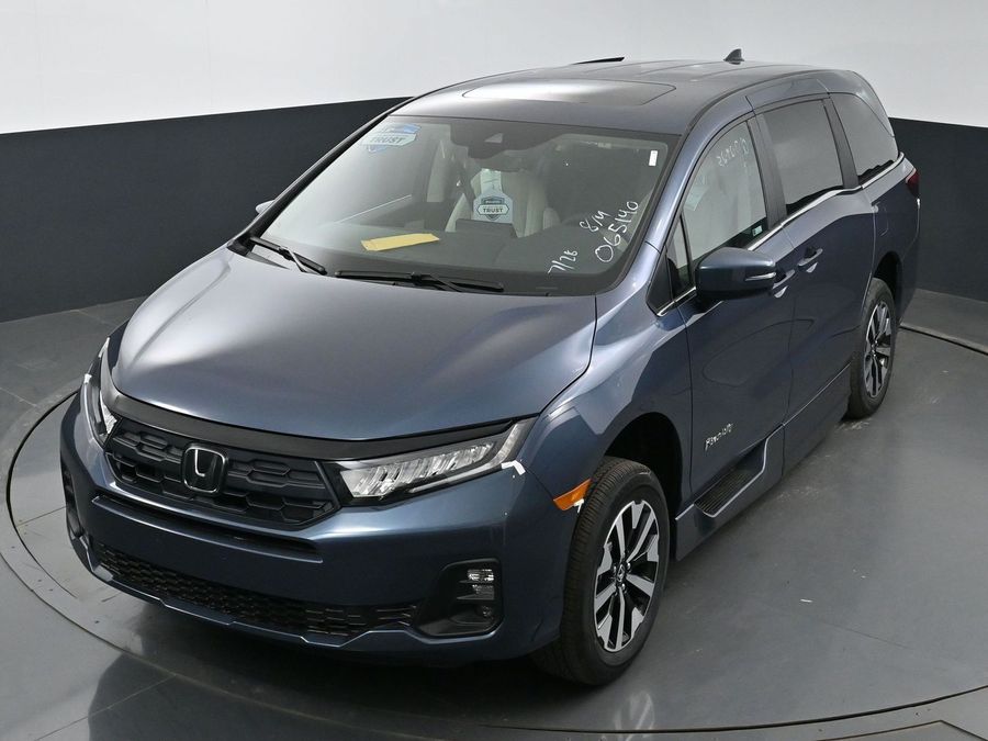 New 2025 Honda Odyssey EX-L - BraunAbility Side Entry Entry In Floor Automatic Ramp