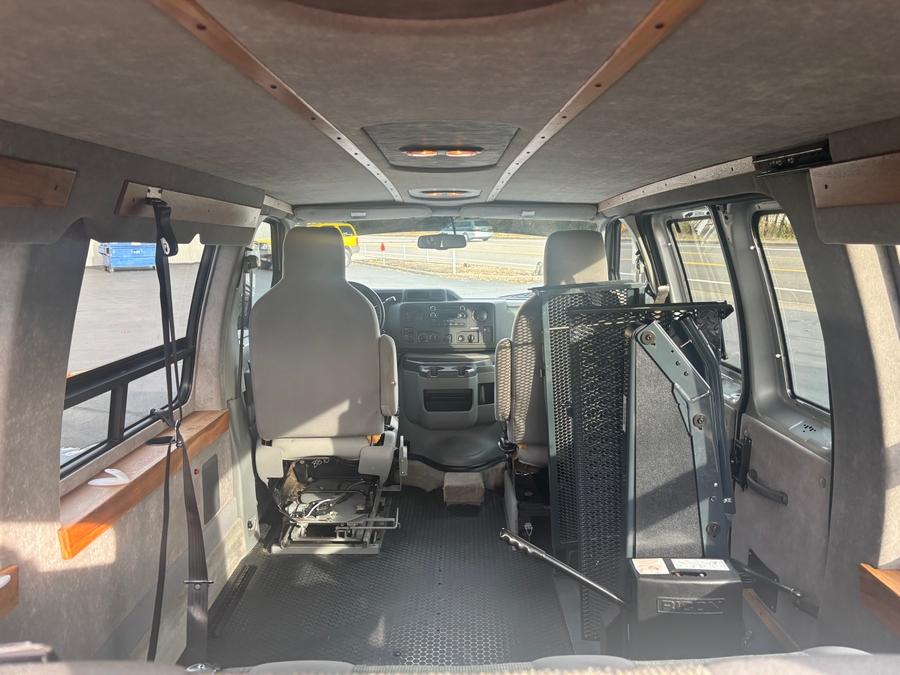 Used 2010 Ford E-Series Cargo - Nor-Cal Rear Entry Entry Fold Out Manual Ramp