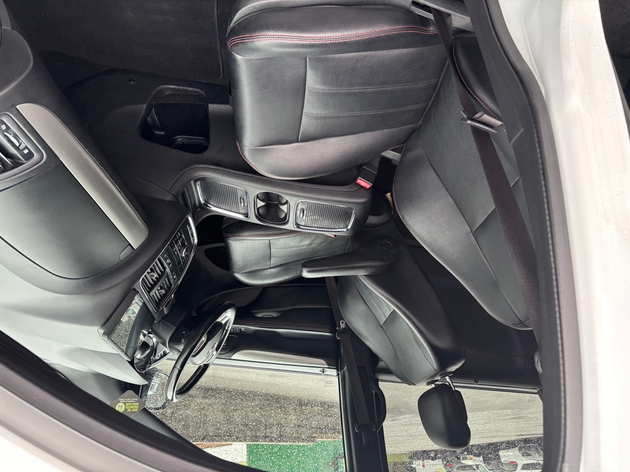 Used 2019 Dodge Grand Caravan GT - International Mobility Rear Entry Entry Fold Out Manual Ramp