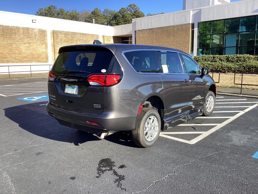 2022 CHRYSLER VOYAGER - Image 4