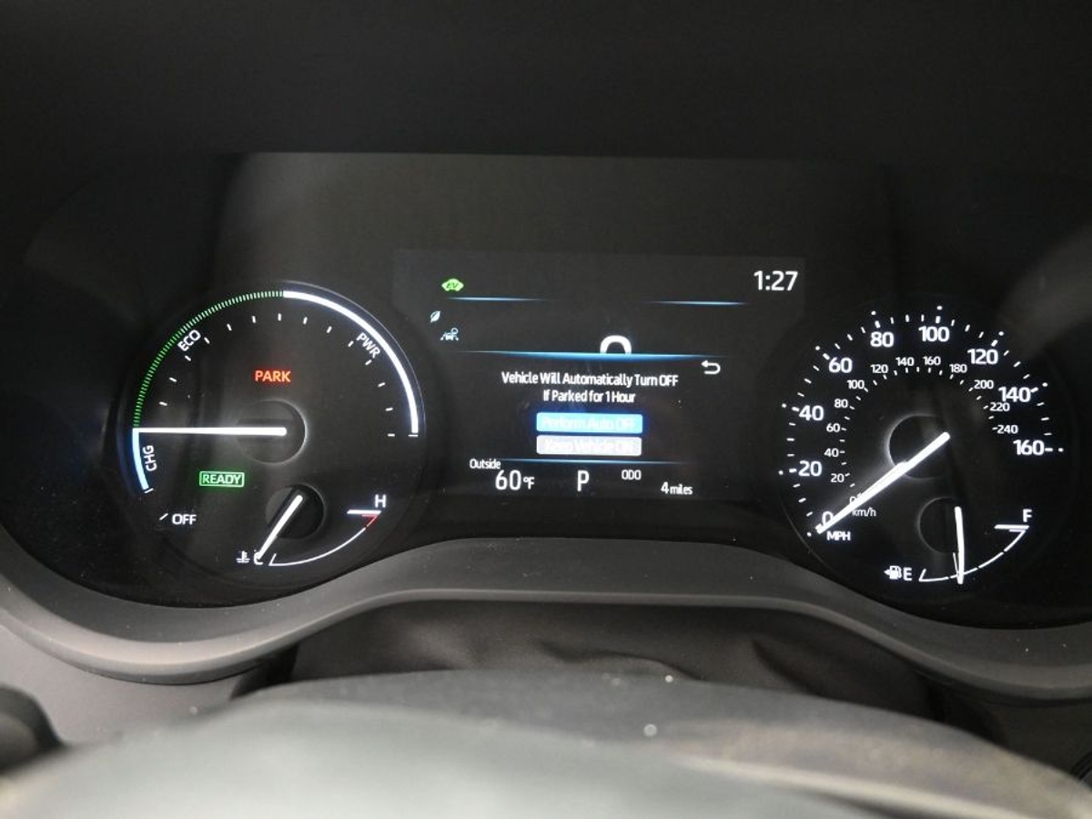 2025 TOYOTA SIENNA - Image 16