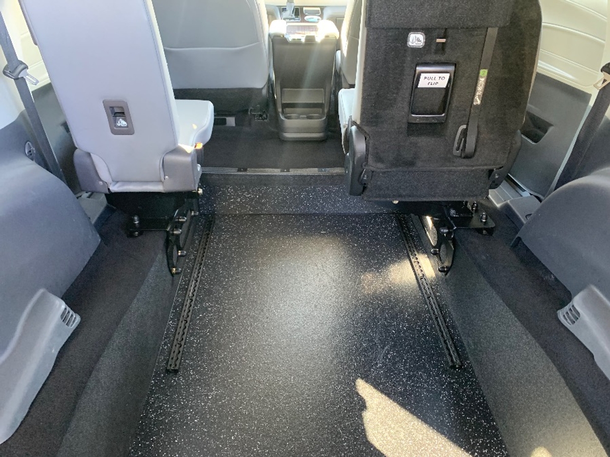 2024 TOYOTA SIENNA - Image 6