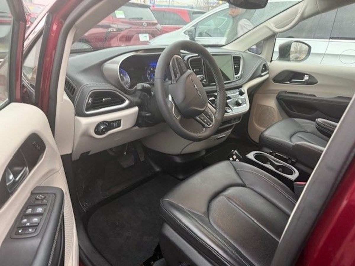 Red Chrysler Pacifica image number 8