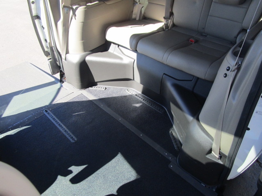 Used 2016 Honda Odyssey EX-L - VMI Side Entry Entry In Floor Automatic Ramp