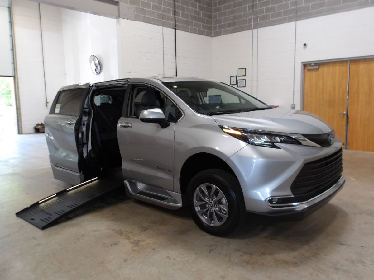 Silver Toyota Sienna with Side Entry Automatic Fold Out ramp