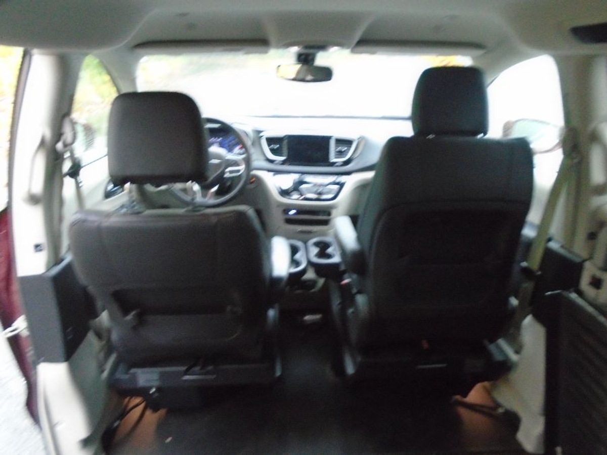 2020 CHRYSLER PACIFICA - Image 7