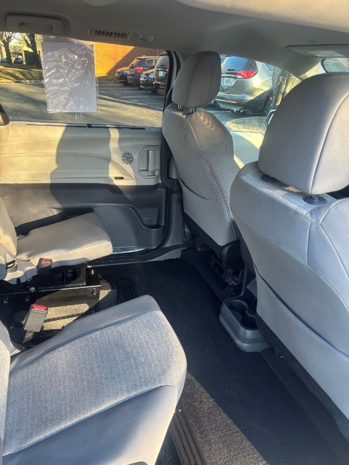 2024 TOYOTA SIENNA - Image 6