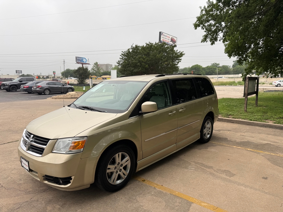 Used 2010 Dodge Grand Caravan SXT - BraunAbility Side Entry Entry Fold Out Automatic Ramp