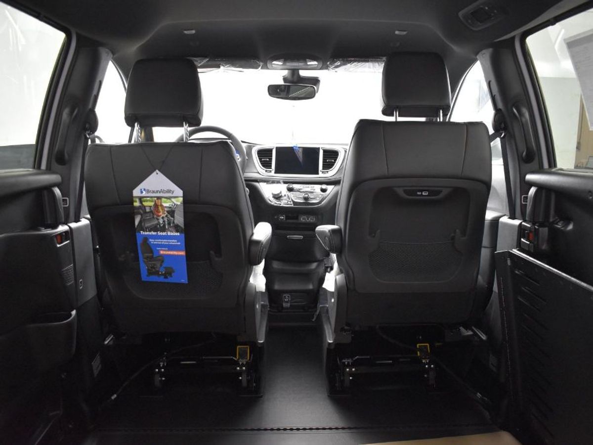 2025 CHRYSLER PACIFICA - Image 7