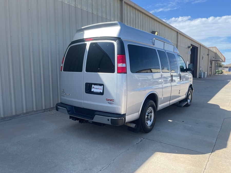 Used 2021 GMC Savana LT 2500 3Door Pass - OTH Side Entry Lift Automatic Ramp