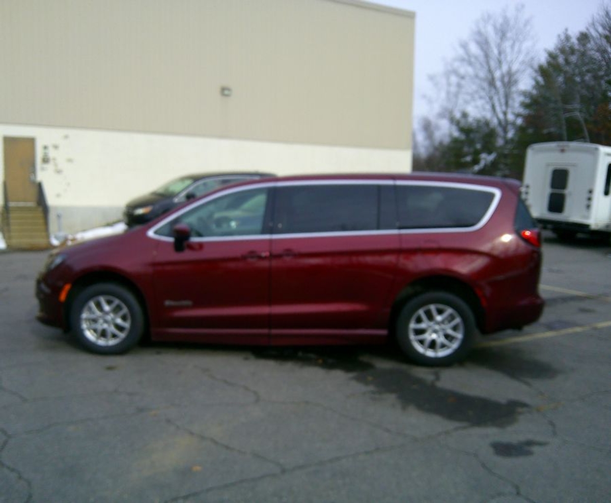 2022 CHRYSLER VOYAGER - Image 7