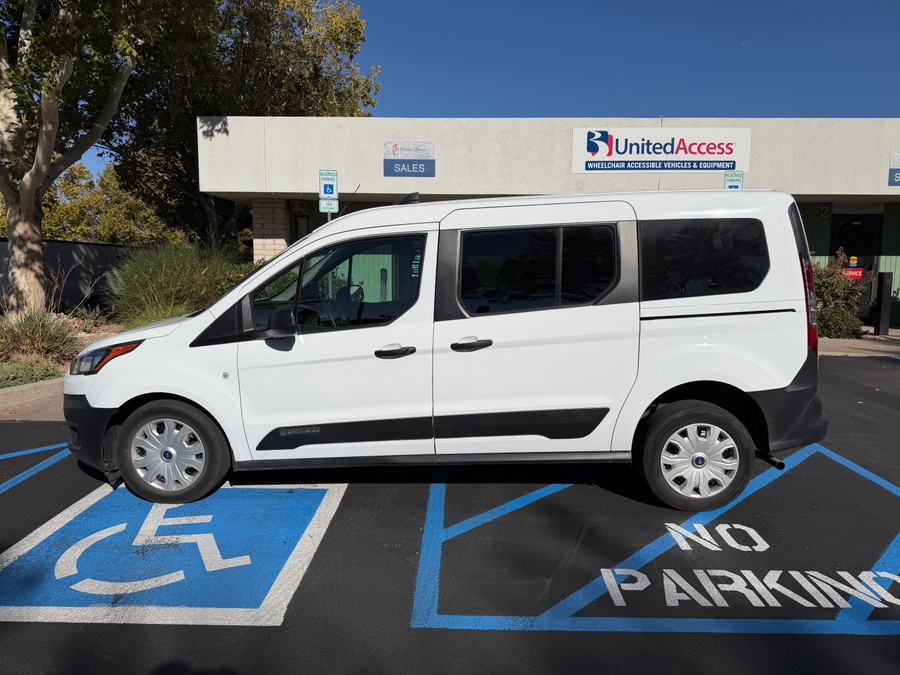 Used 2022 Ford Transit Connect XL - DRIVERGE Rear Entry Entry Fold Out Manual Ramp