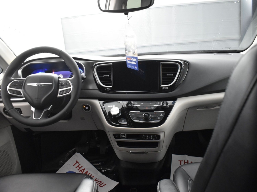 Used 2024 Chrysler Pacifica Touring L - BraunAbility Side Entry Entry Fold Out Automatic Ramp