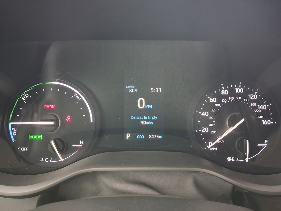 Black Toyota Sienna image number 18