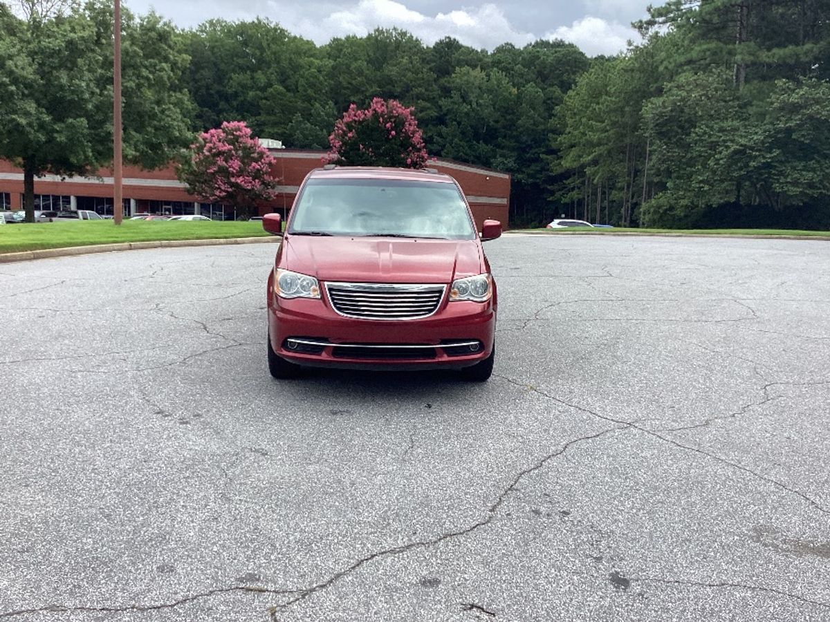 2016 CHRYSLER TOWN AND COUNTRY - Image 2