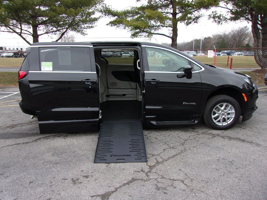 2022 CHRYSLER VOYAGER - Image 22