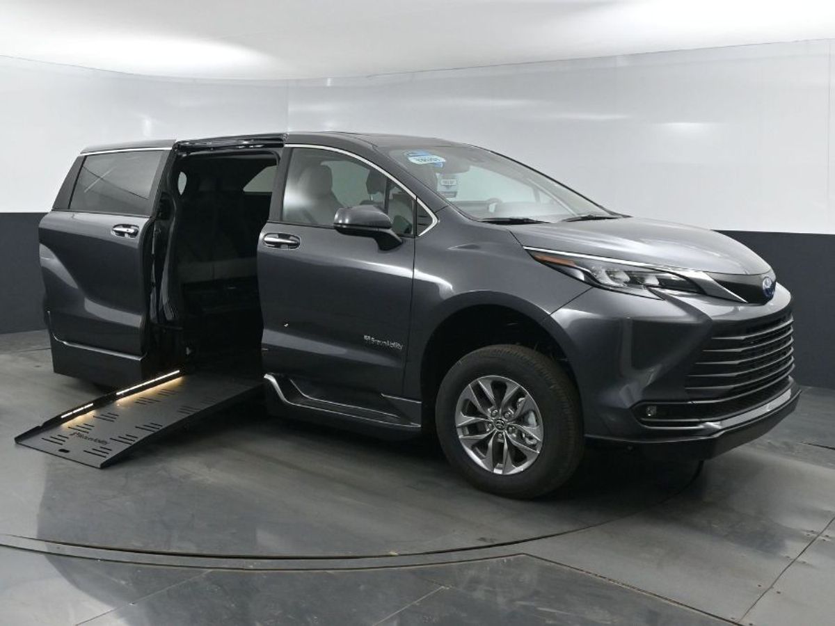 Grey Toyota Sienna with Side Entry Automatic Fold Out ramp