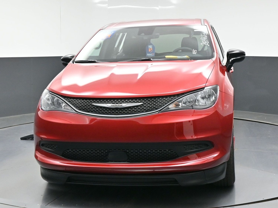 New 2026 Chrysler Voyager LX - BraunAbility Side Entry Fold Out Automatic Ramp