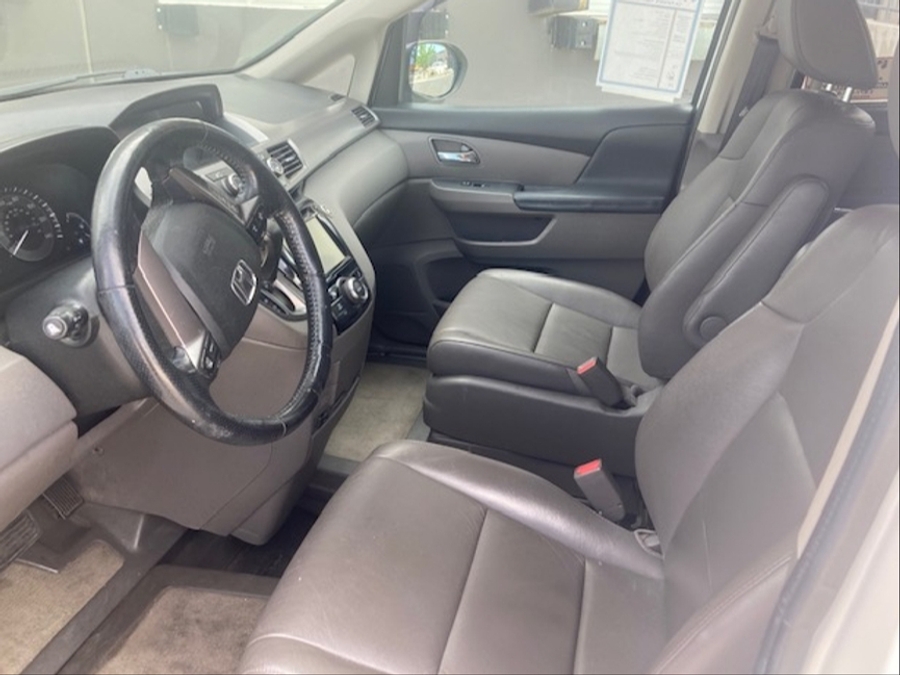 Used 2016 Honda Odyssey EX-L - BraunAbility Side Entry In Floor Automatic Ramp