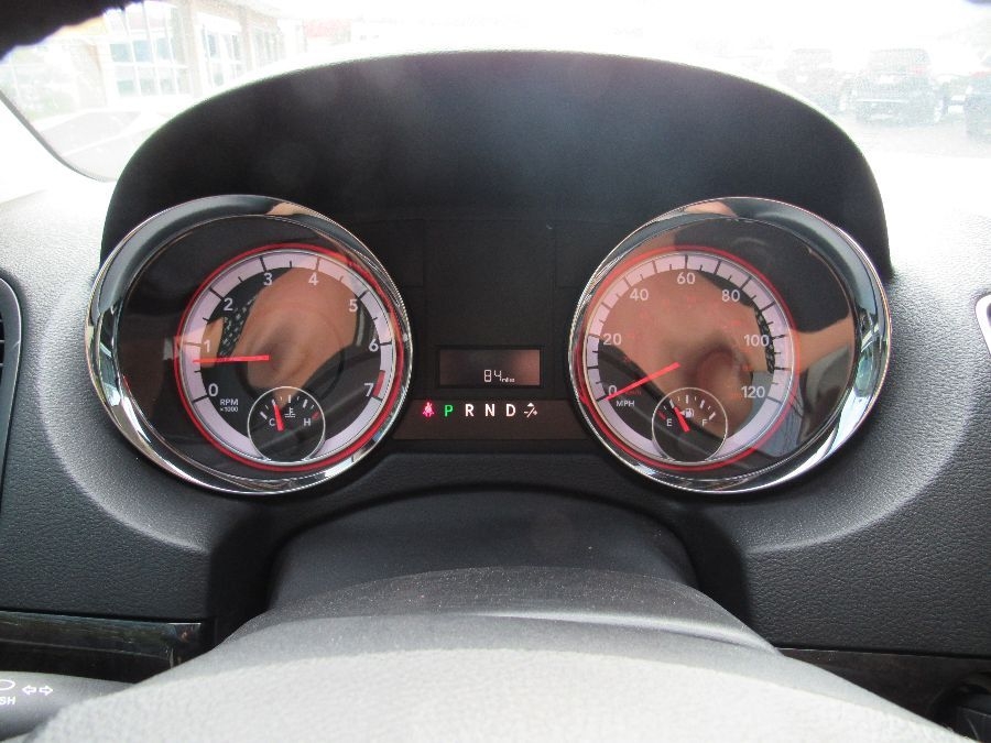 Grey Dodge Grand Caravan image number 8