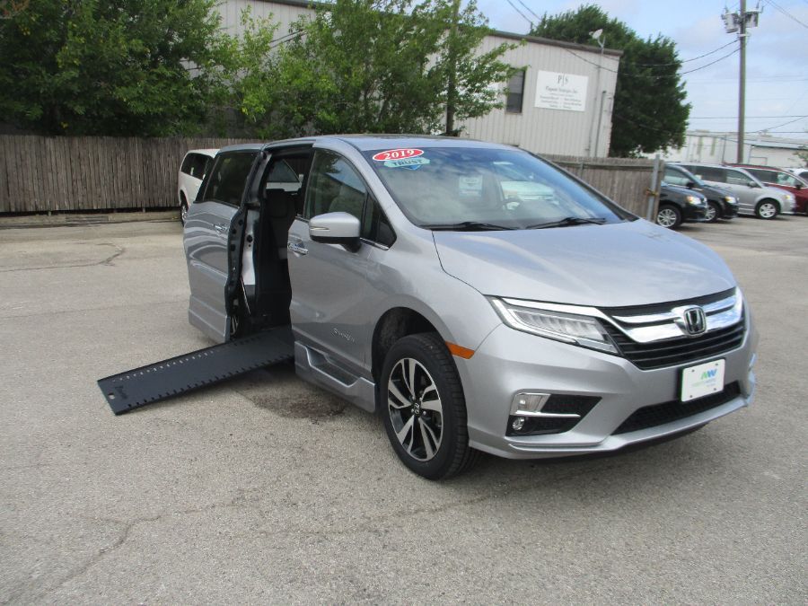 2019 HONDA ODYSSEY - Image 1