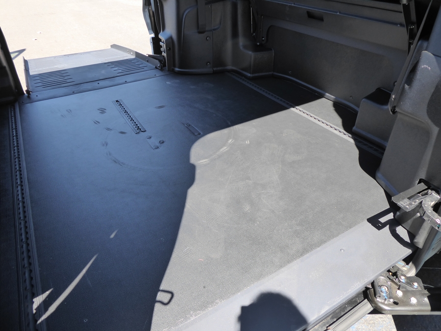 Used 2023 Chrysler Pacifica Touring L - BraunAbility Side Entry Fold Out Automatic Ramp