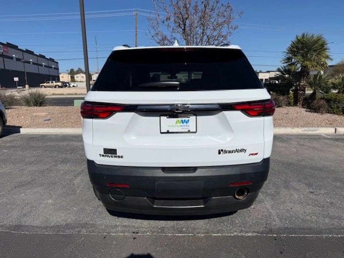 2022 CHEVROLET TRAVERSE - Image 12