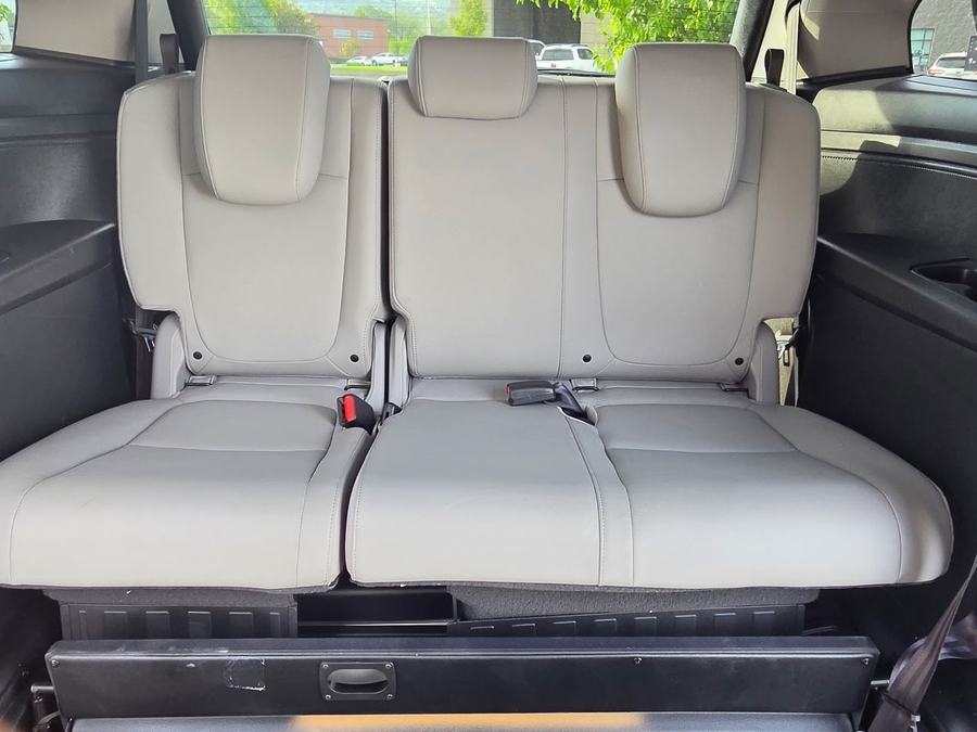 Used 2020 Honda Odyssey EX-L - BraunAbility Side Entry Entry In Floor Automatic Ramp