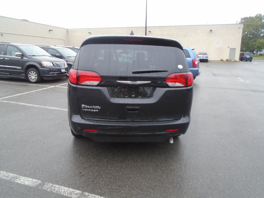 2022 CHRYSLER VOYAGER - Image 5