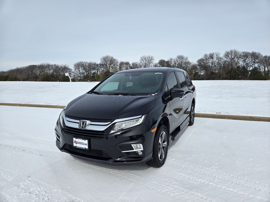 Used 2019 Honda Odyssey Touring - BraunAbility Side Entry Entry In Floor Automatic Ramp