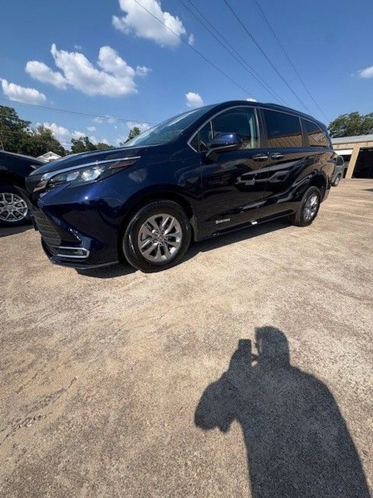 2024 TOYOTA SIENNA - Image 5