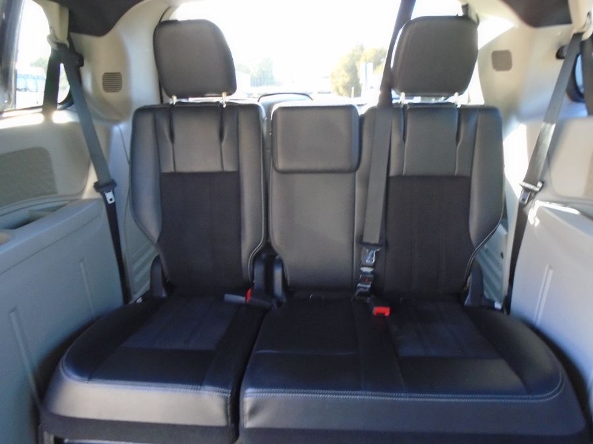 2020 DODGE GRAND CARAVAN - Image 15