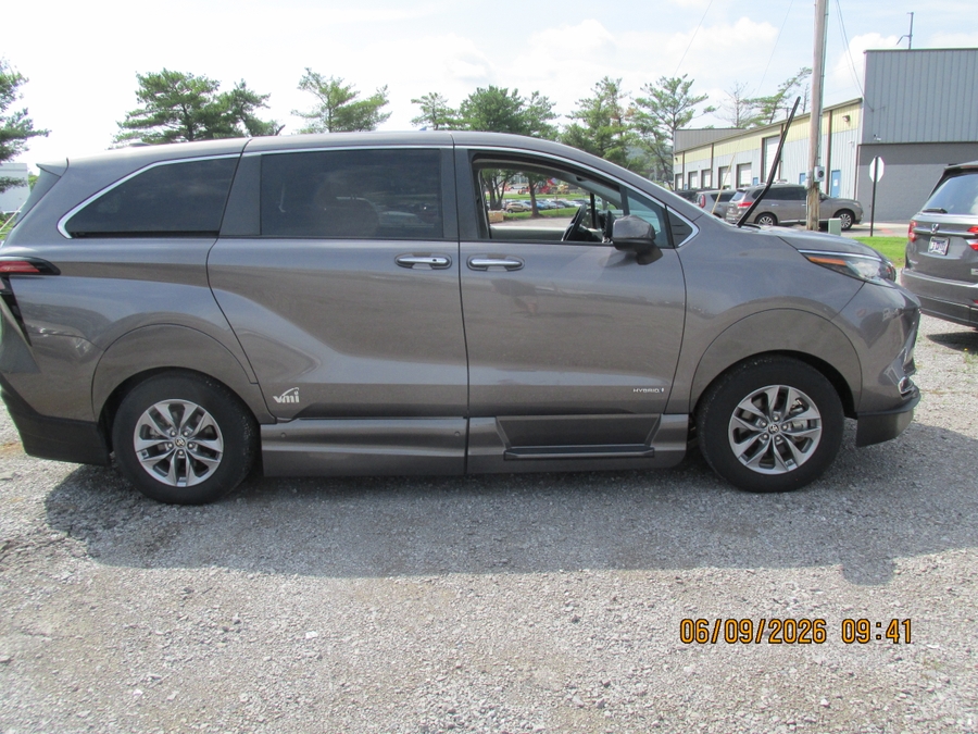 Grey Toyota Sienna with Side Entry Automatic In Floor ramp