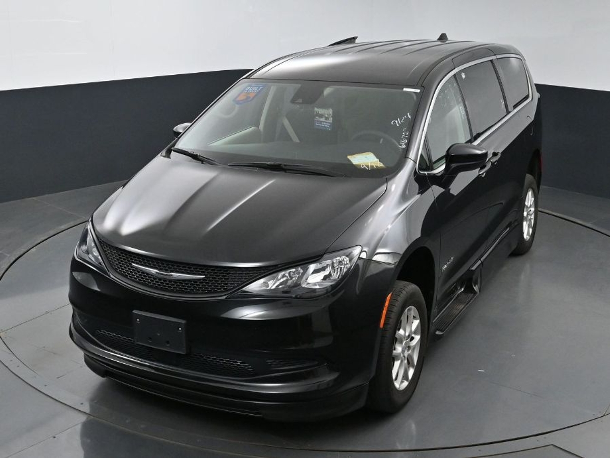 2023 CHRYSLER VOYAGER - Image 23