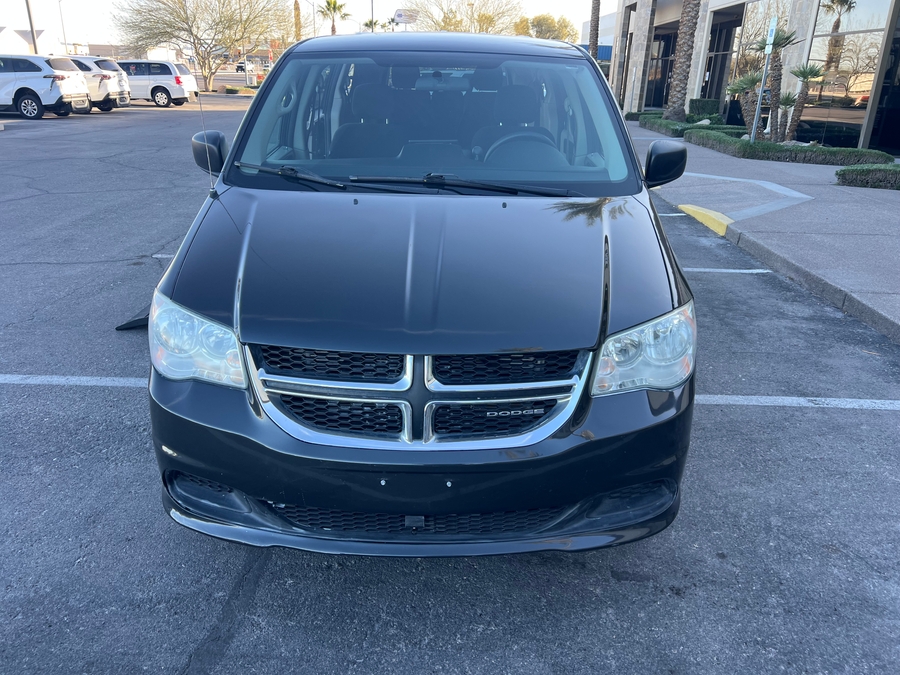 Used 2011 Dodge Grand Caravan Express -  Side Entry Entry Fold Out Manual Ramp