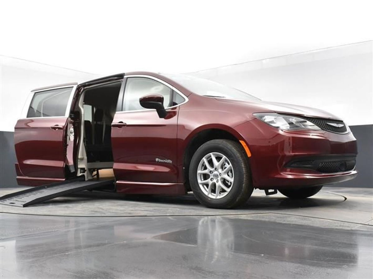 2023 CHRYSLER VOYAGER - Image 22